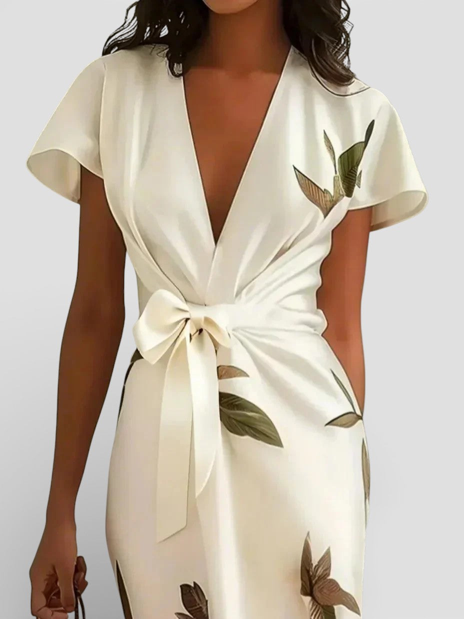 Vestido cruzado floral elegante